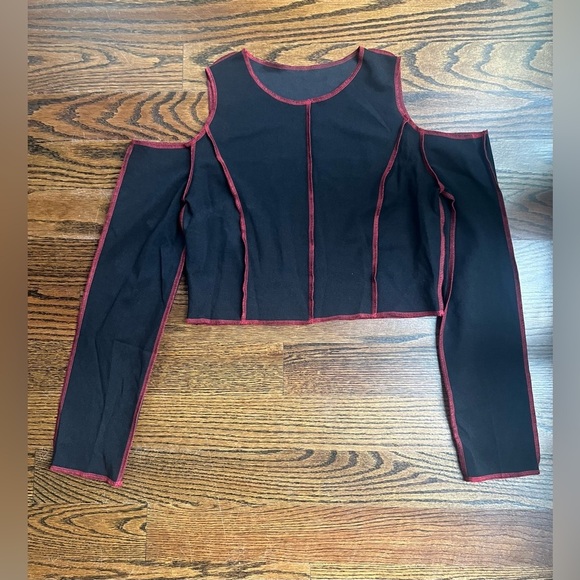 cape clique Tops - Cape Clique Women’s Patchwork Stitching Long Sleeve Gothic Crop Top Sz. 12